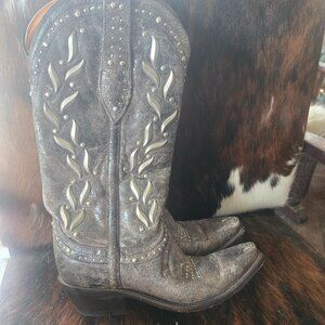 LUCCHESE LADIES COWBOY BOOTS DISTRESSED BROWN BLACK SILVER STUDS SNIP TOE 6.5